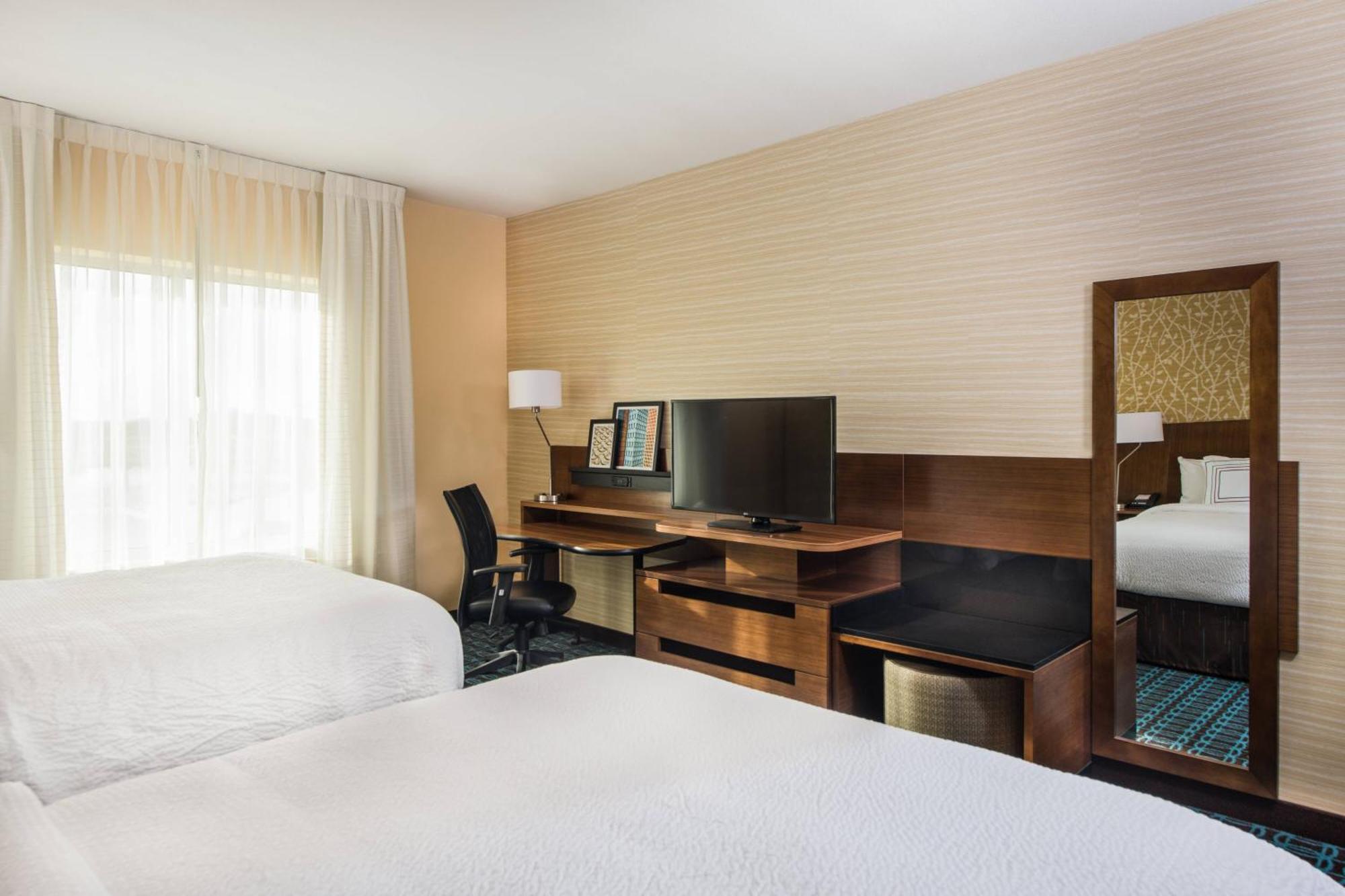 Fairfield & By Marriott 3* Dayton